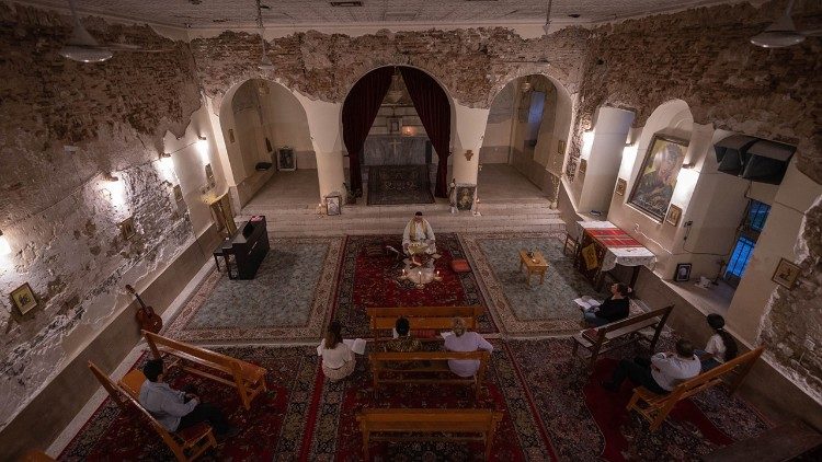 Une liturgie est célébrée dans la chapelle du monastère. © Julia Zimmermann