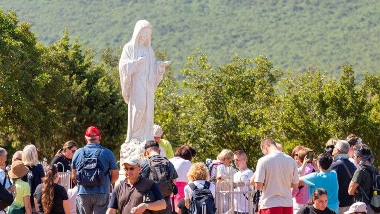 La paroisse de Medjugorje condamne le vandalisme et appelle à la prière et au pardon & croire en la Sainte Vierge .